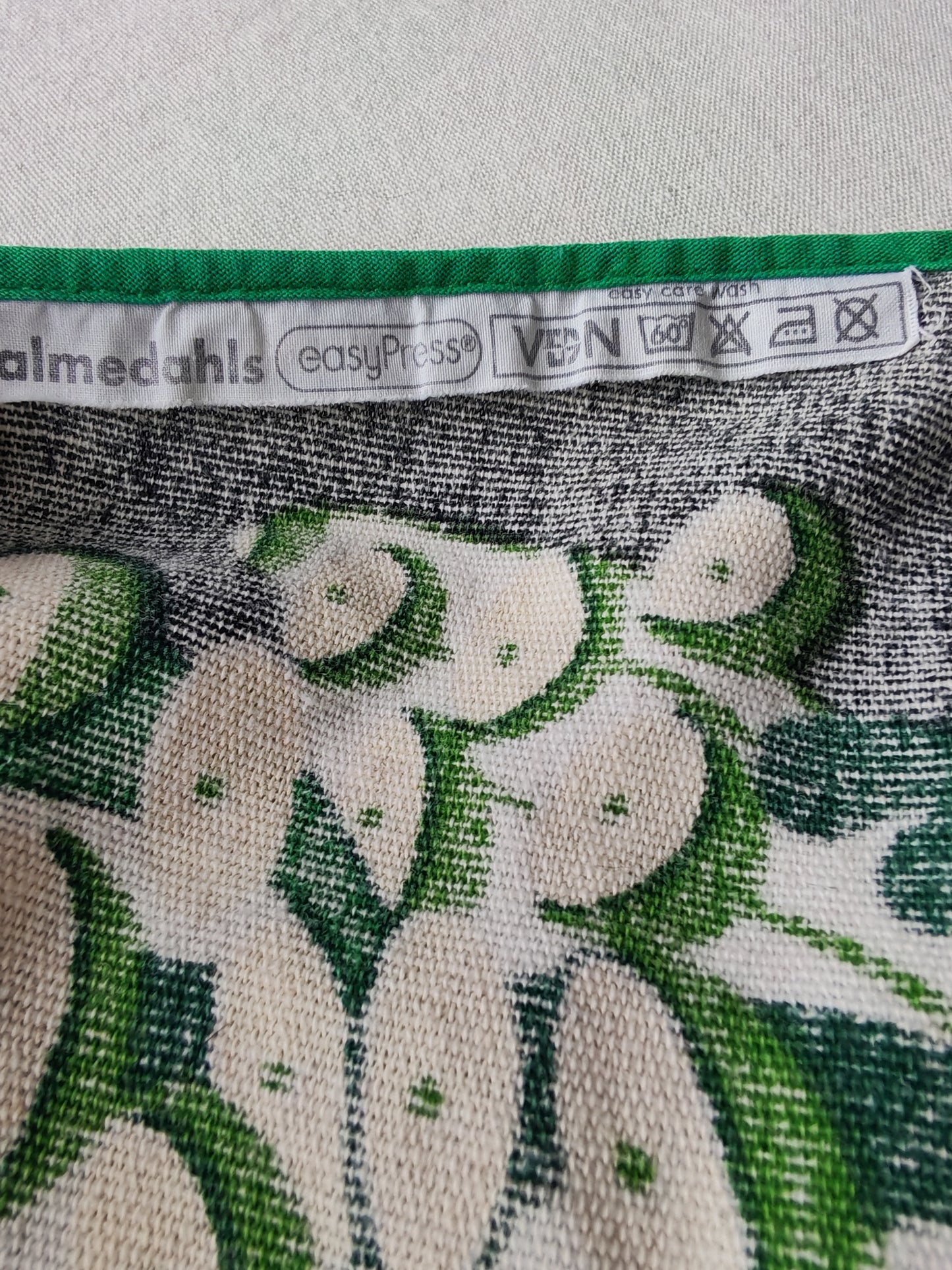 Almedahls pöytäliina