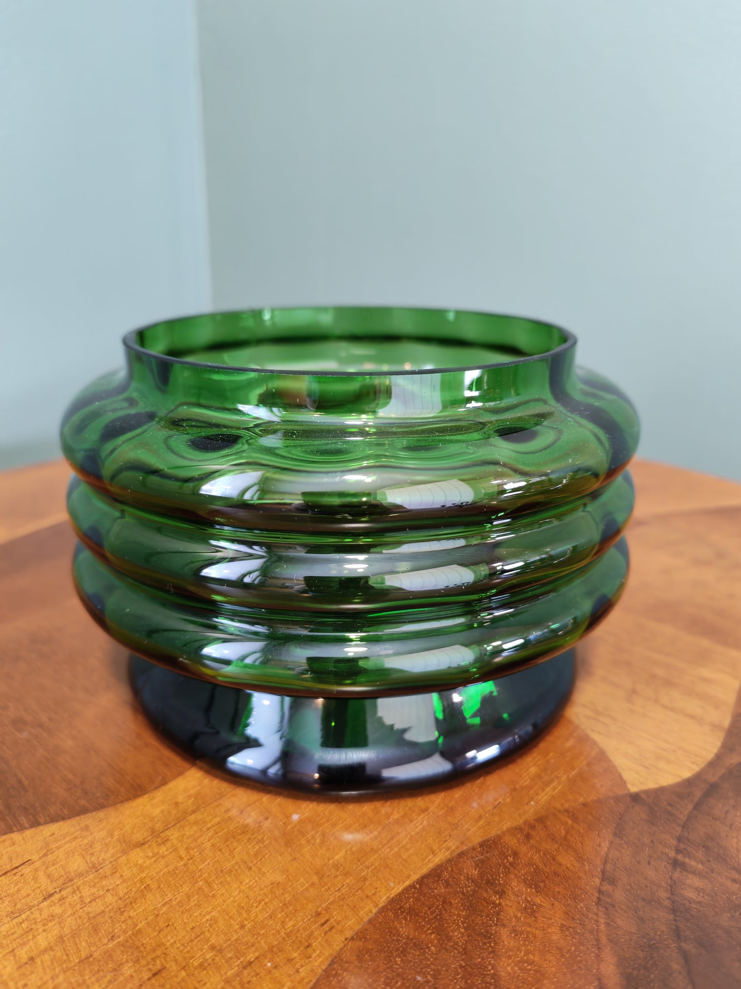 Kumela green glass bowl