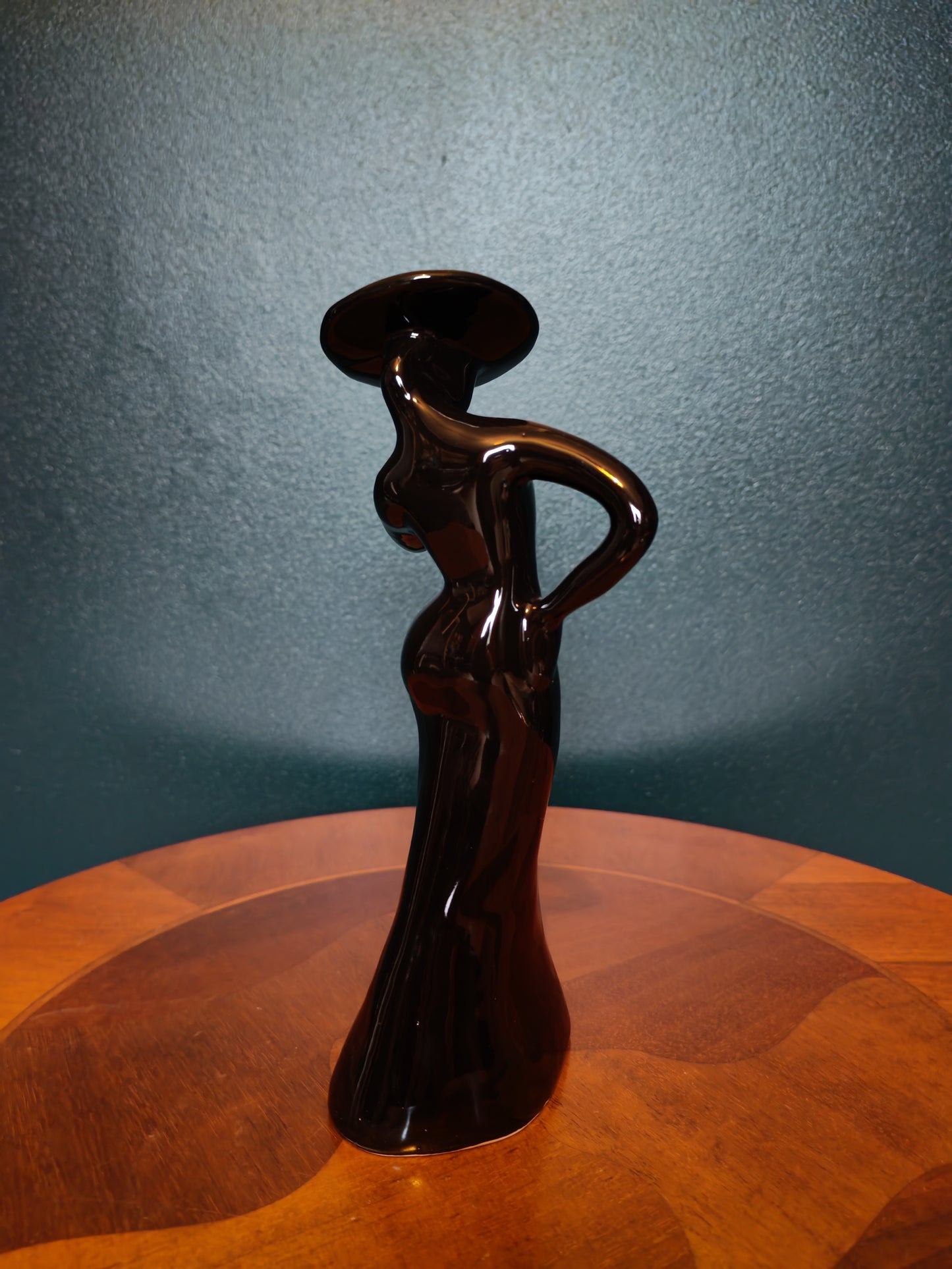 Vintage Art Deco Black Ceramic Female Figurine (1980s)