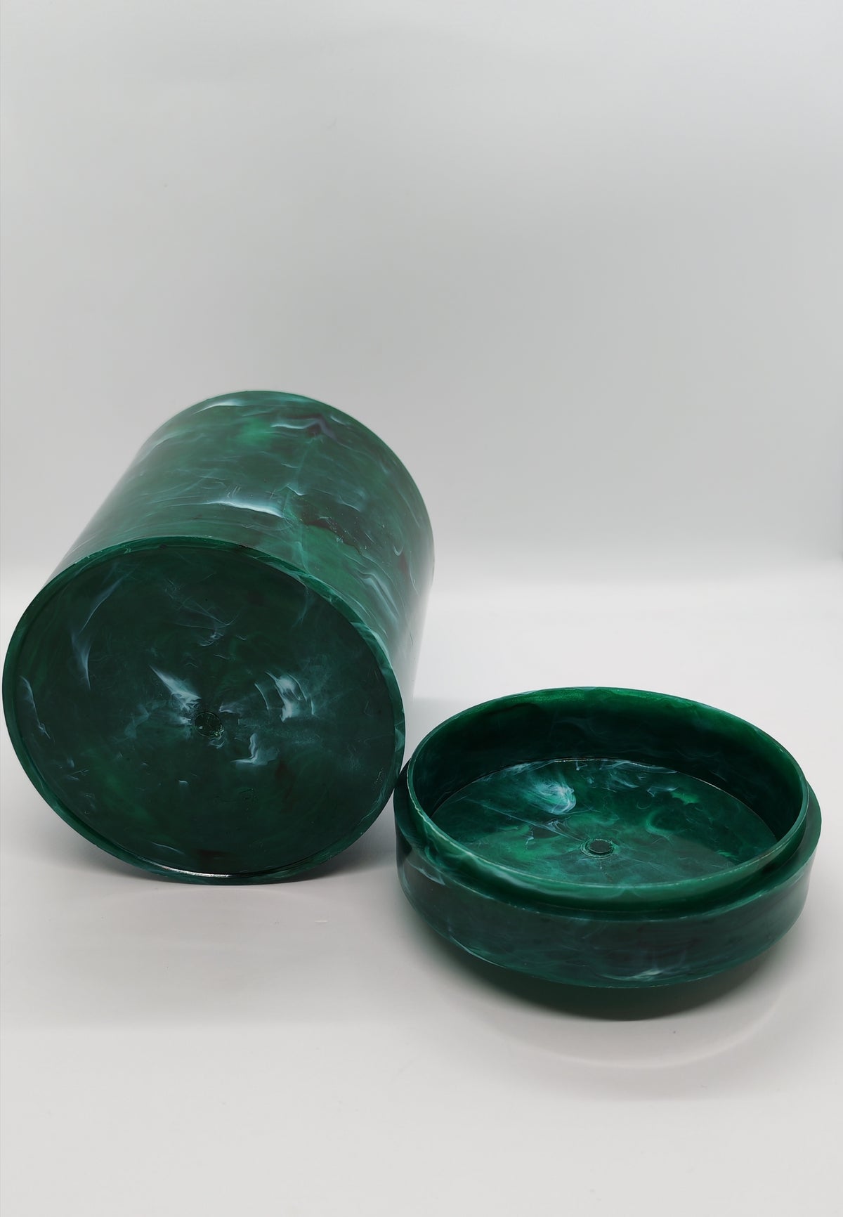 Green French plastic marble-patterned storage jar