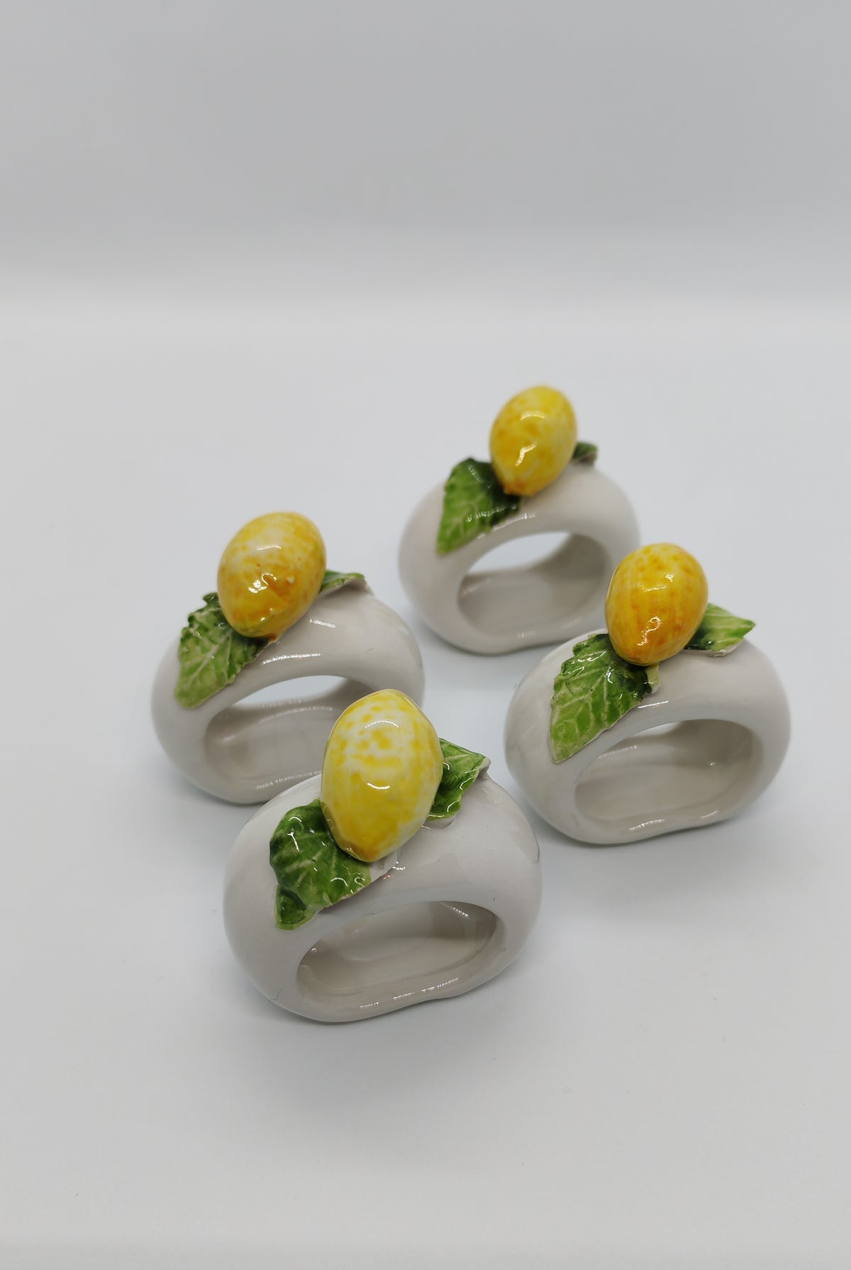 Lemon napkin rings 4 pcs