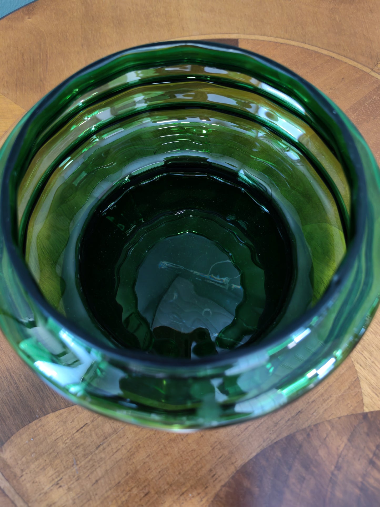 Kumela green glass bowl