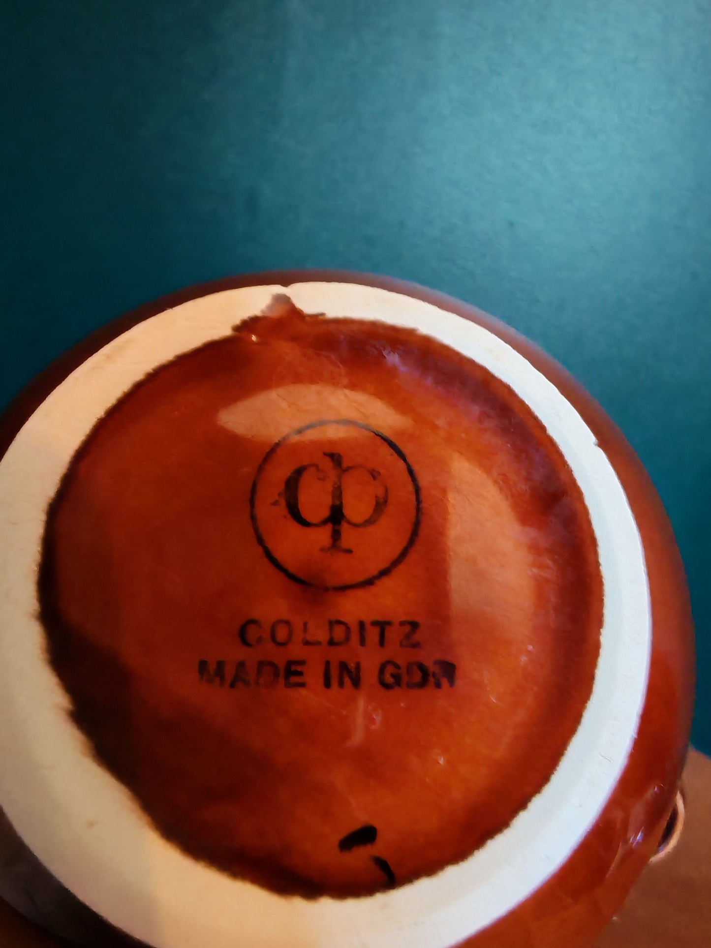 Ceramic brown sugar bowl and creamer, Colditz GDR