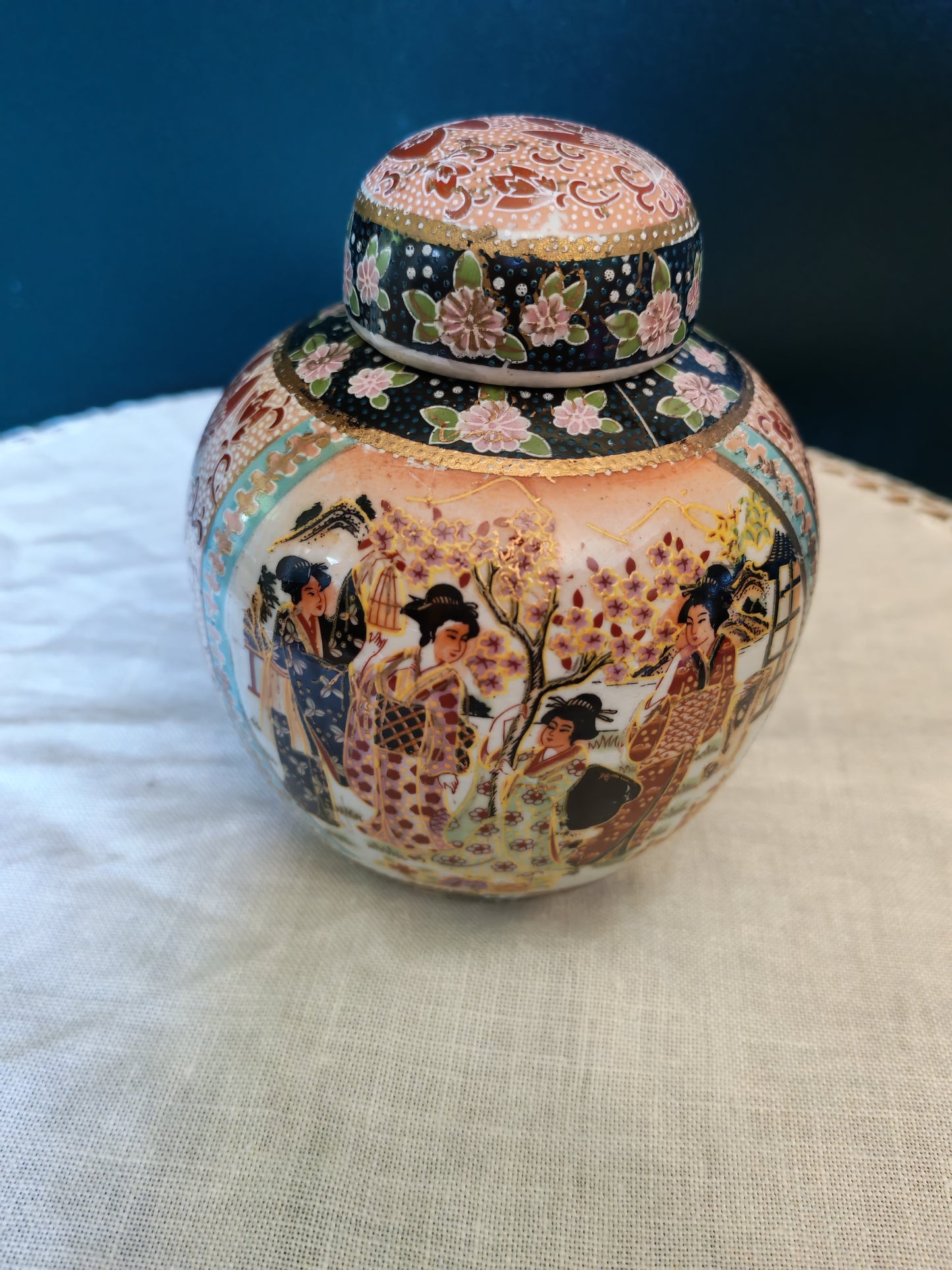 Vintage Japanese lidded decorative jar