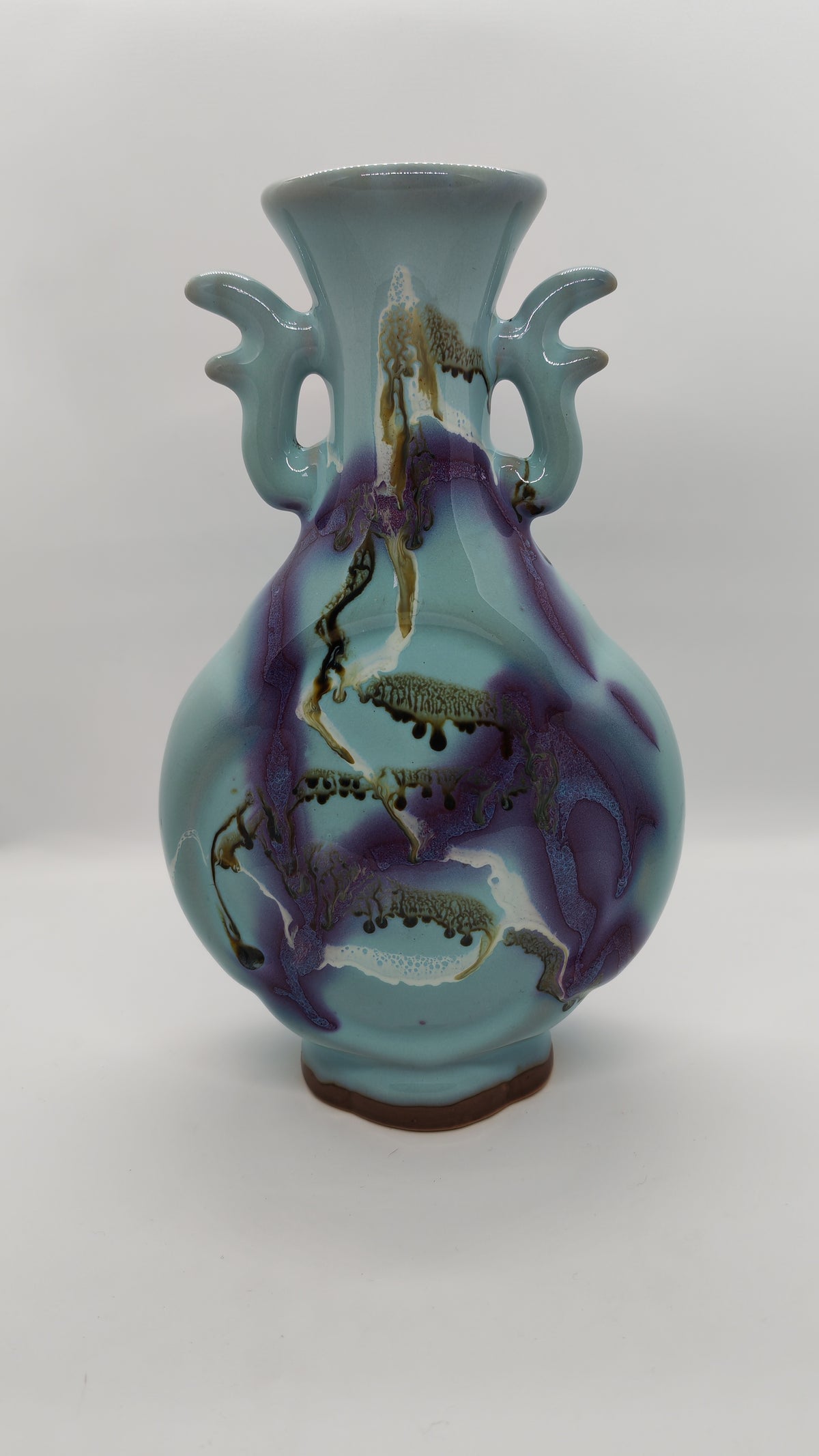 Chinese ceramic vase with a striking glaze, vintage
