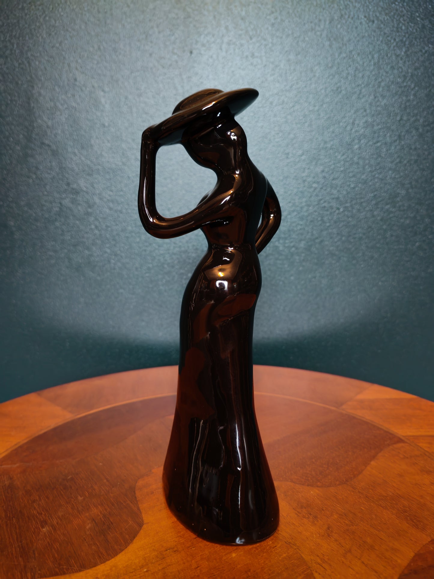 Vintage Art Deco Black Ceramic Female Figurine (1980s)