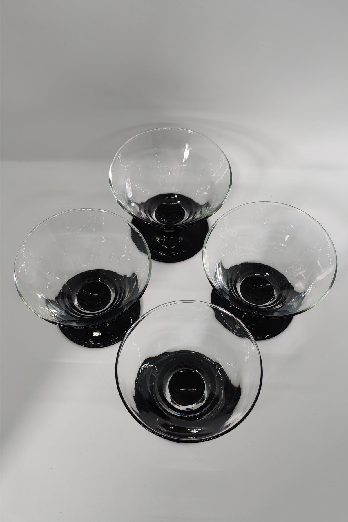 Luminarc Kyoto, cocktail glasses / dessert bowls with black stems, 4 pcs