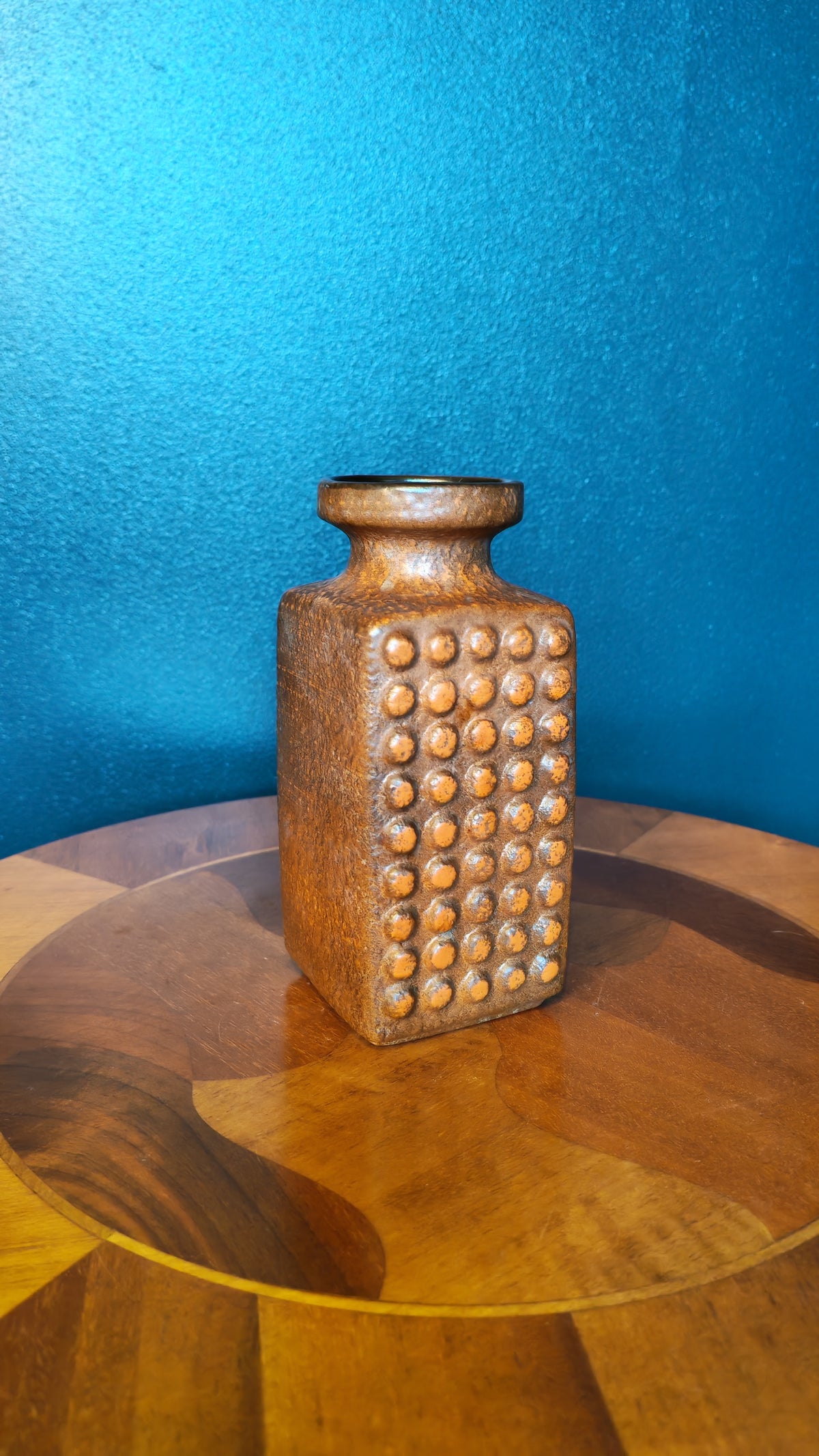 Orangered ceramic vase, VEB Haldensleben 3058 B