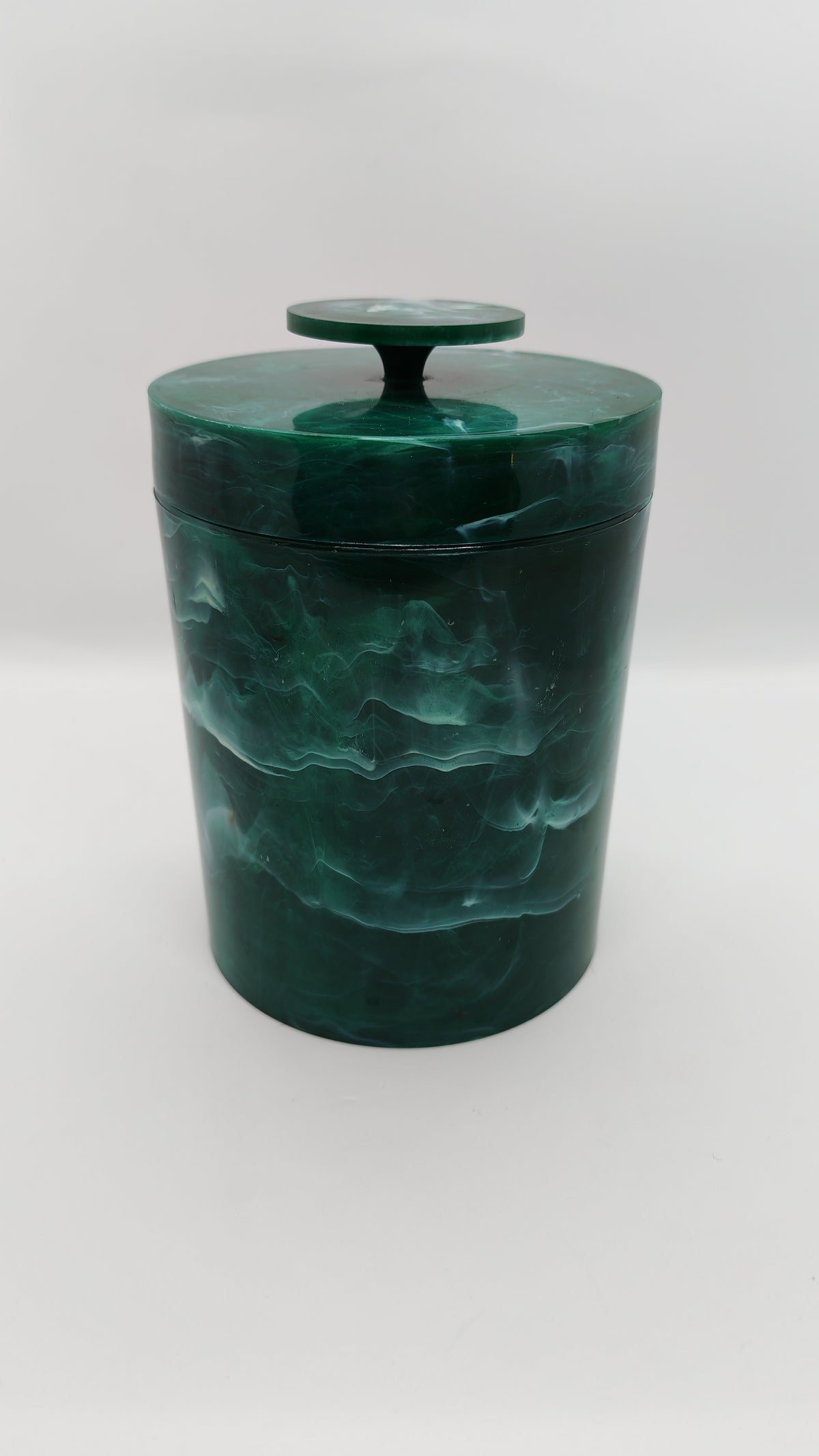 Green French plastic marble-patterned storage jar