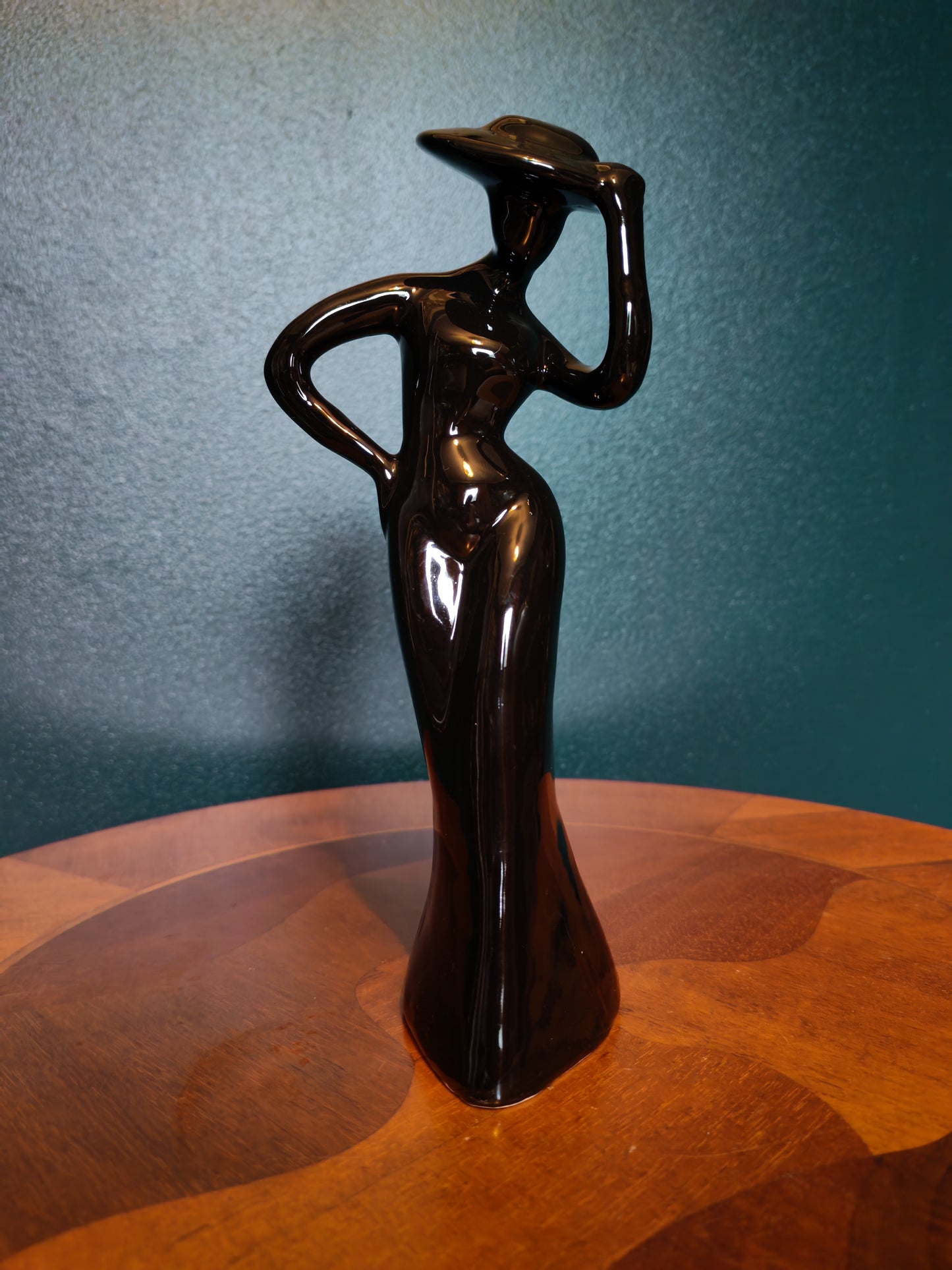 Vintage Art Deco Black Ceramic Female Figurine (1980s)
