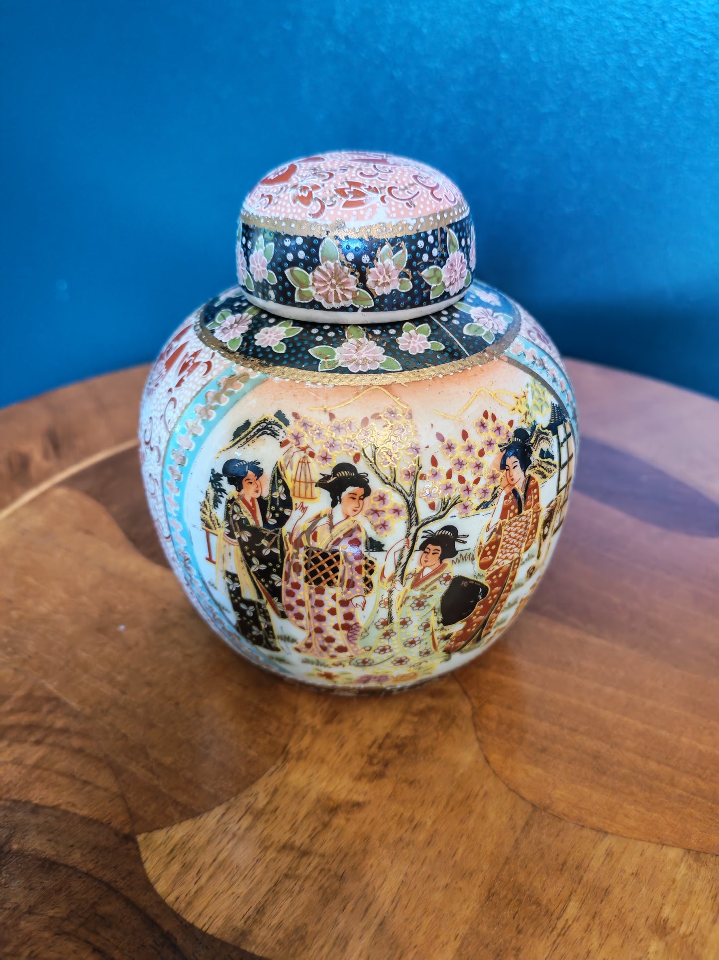 Vintage Japanese lidded decorative jar