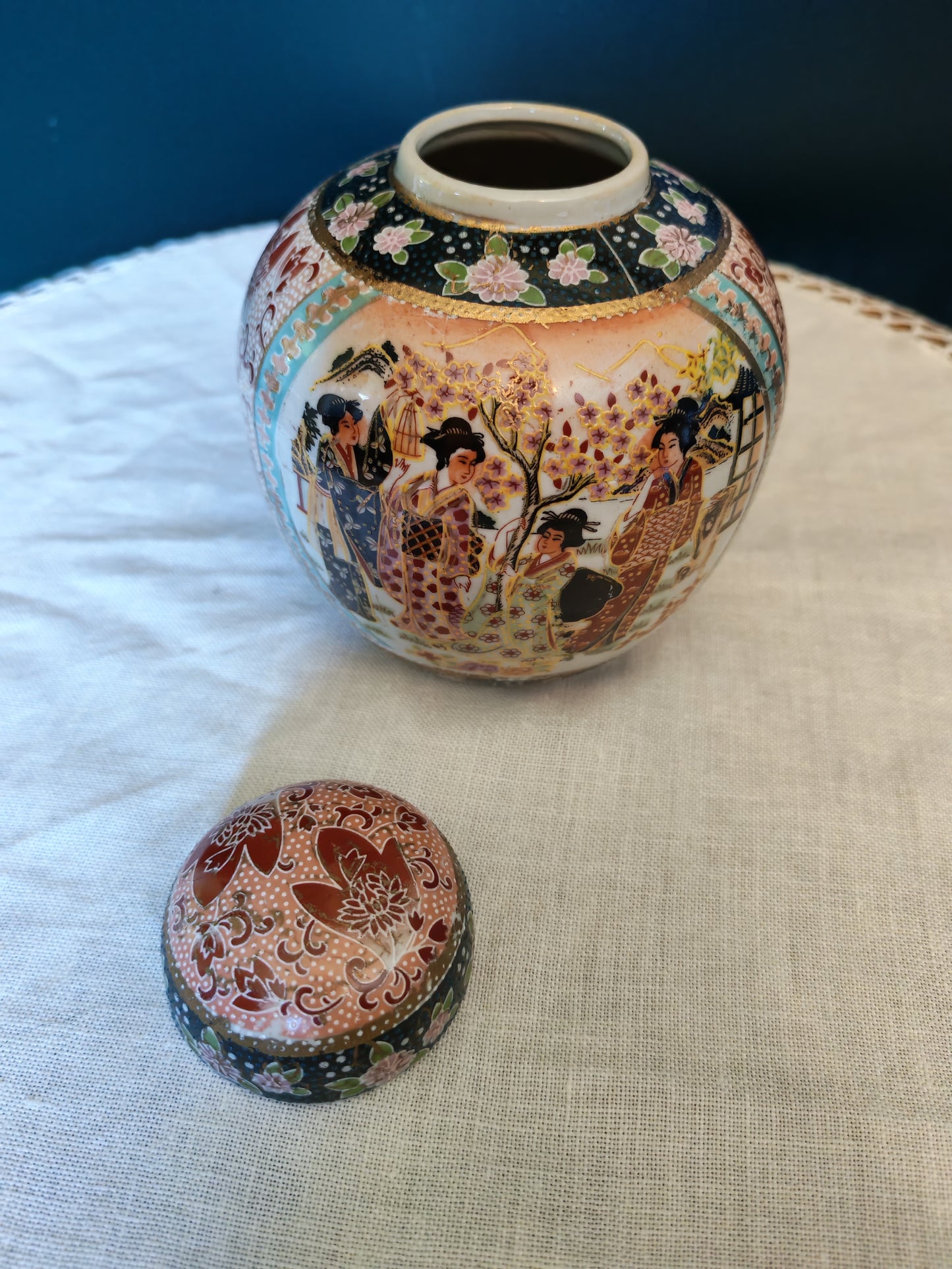 Vintage Japanese lidded decorative jar