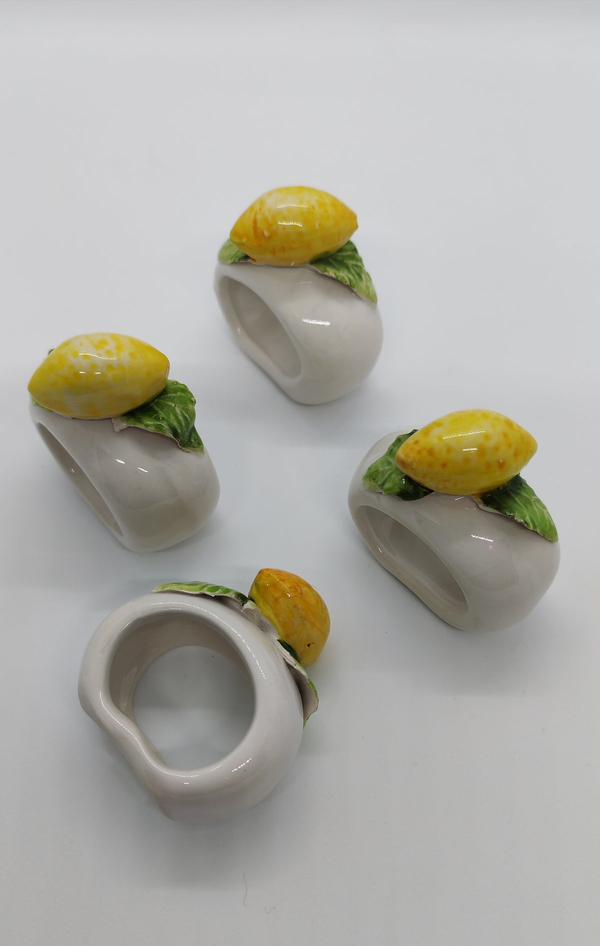Lemon napkin rings 4 pcs